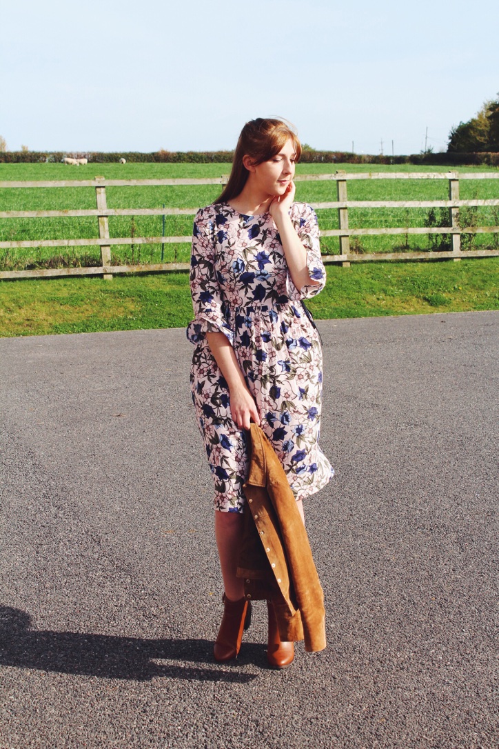 topshop, mango, suedejacket, tkmaxx, brownboots, brownsuedejacket, floralmididress, floraldress, autumnflorals, wiw, whatimwearing, lotd, lookoftheday, ootd, outfitoftheday, fashionbloggers, fashionpost, fbloggers, fblogger