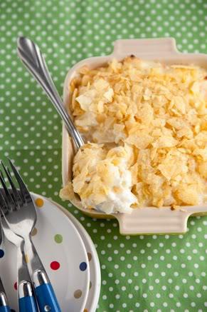 Casserole hash brown creamy recipes deen breakfast paula browns brunch christmas morning crock pot savory overnight sweet recipe hashbrown recipegreat It's Written on the Wall: 21 Christmas Morning Breakfast Recipes