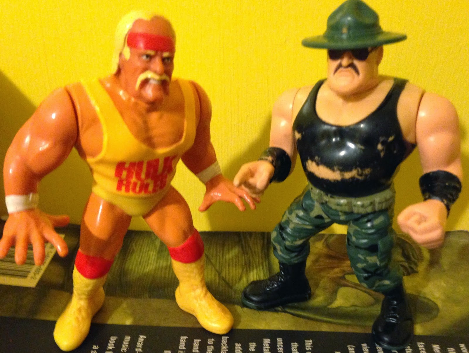 WWF / WWE - Hasbro Wrestling Figures - 1990-1991: Hulk Hogan vs. Sgt. Slaughter - Wrestlemania 7