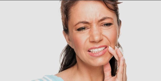Petua Hilangkan Sakit Gigi Berdenyut Tanpa Ubat