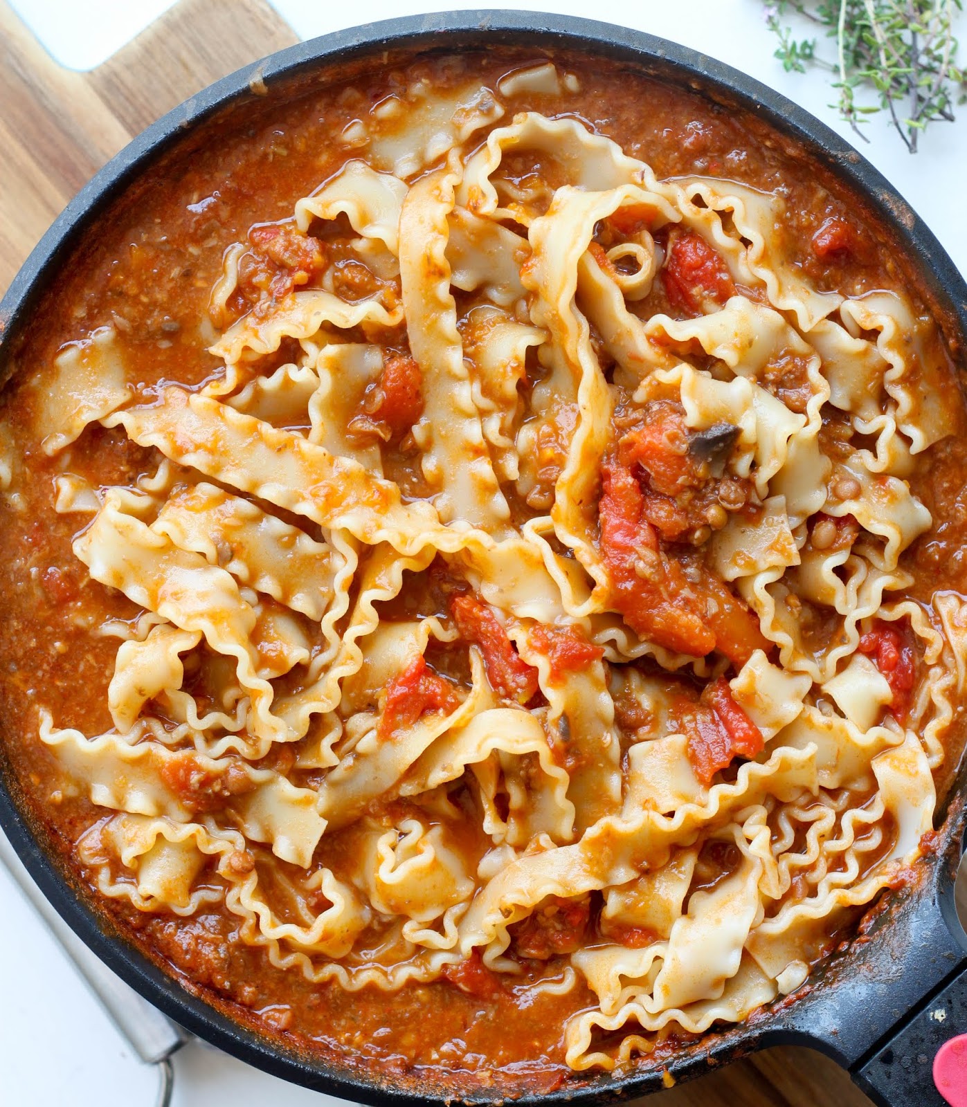 PASTA MAFALDINE CON UNA BOLOGNESA DE CHAMPIS Y LENTEJAS {MUSHROOM & LENTIL MAFALDINE BOLOGNESE