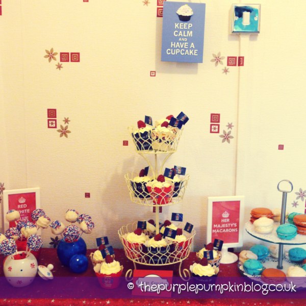 Diamond Jubilee Cupcakes, Cake Pops and Macarons