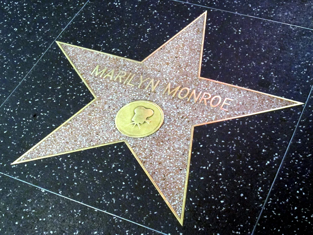 Marilyn Monroe Hollywood Walk of Fame, LA - Los Angeles, California - travel blogger