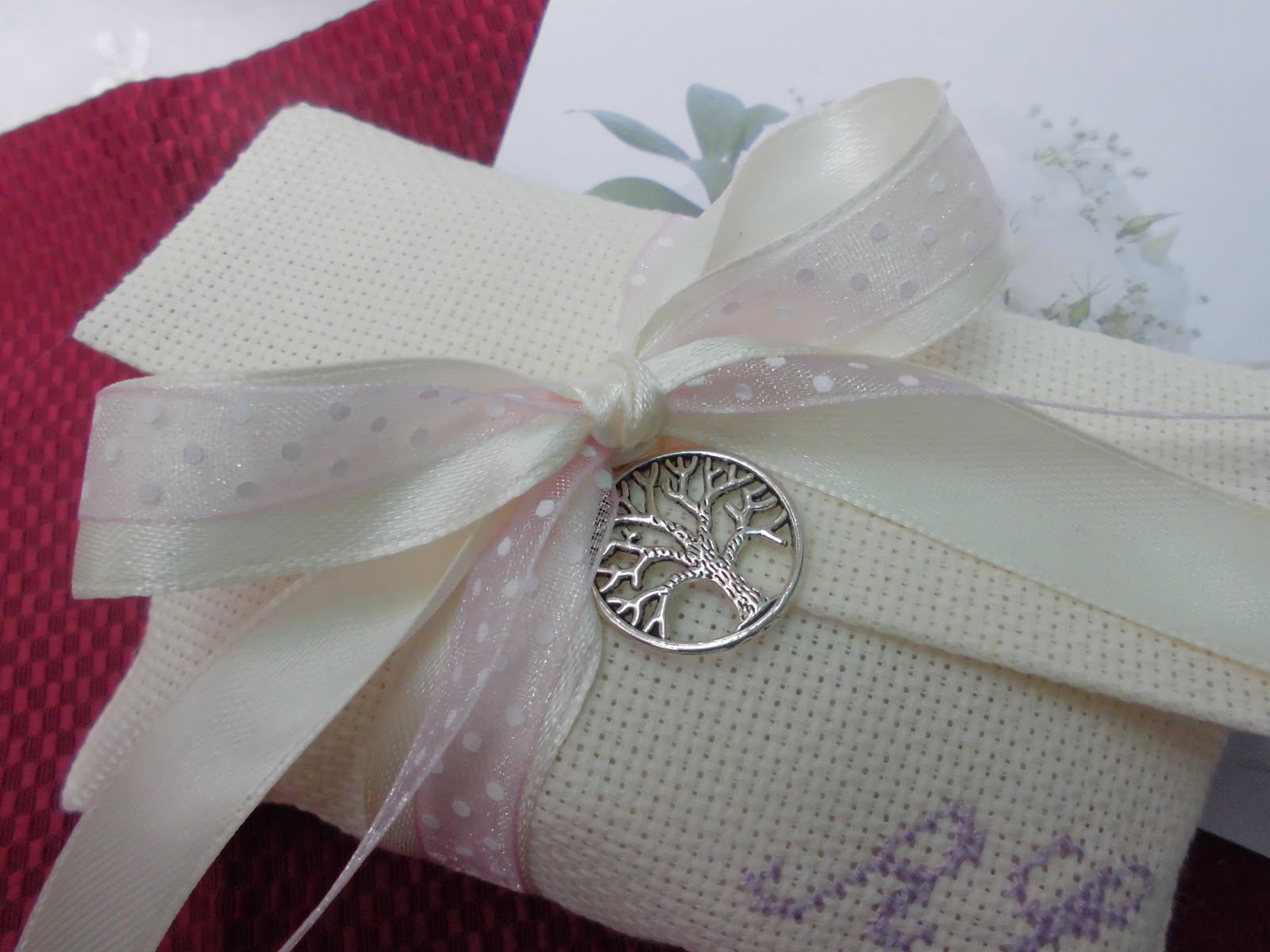 Bomboniera Albero Della Vita Matrimonio Bomboniere Ricamate di Sara: bomboniera matrimonio albero della vita