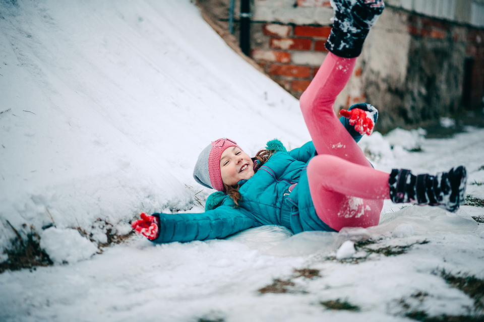 sesja zimowa, sesja dziecięca, zima, fotograf Niemce, fotograf Lublin, zdjęcia dziecięce, sesja w śniegu