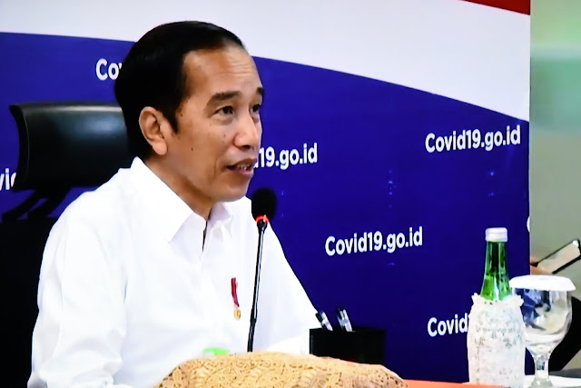 Jokowi Orders Strict, Cautious Protocols During New Normal in Indonesia Jokowi Orders Strict, Cautious Protocols During New Normal in Indonesia
