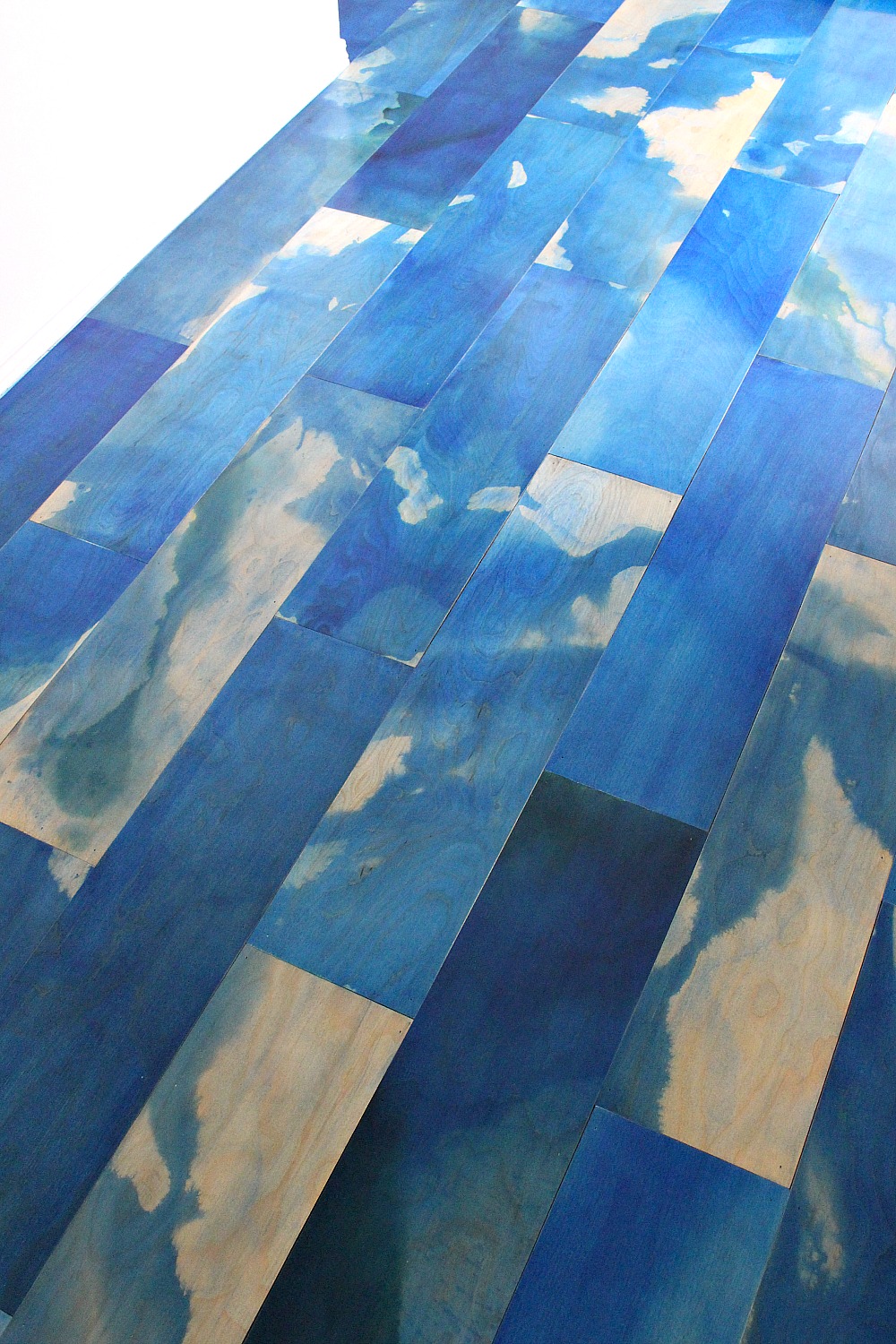 DIY Water Color Stained Plywood - Wood Aquarelle Inspired