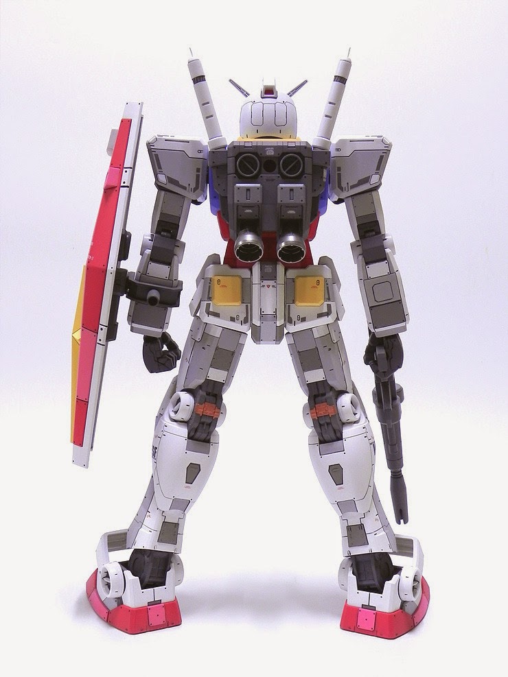 Gundam Family: 1/48 Mega Size RX-78-2 Gundam Customized Painted Build