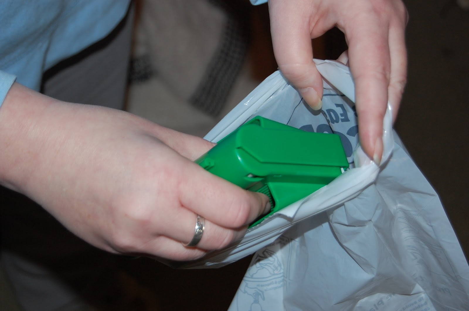 Easy Poop A Scoop Review & Giveaway