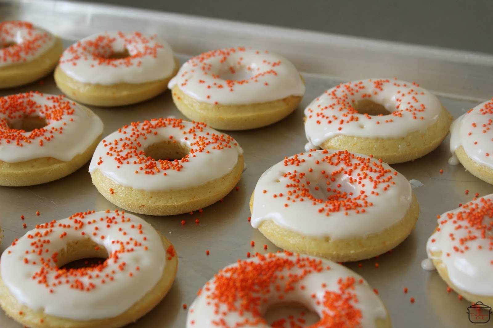The Freshman Cook Creamsicle Doughnuts / TasteCreations