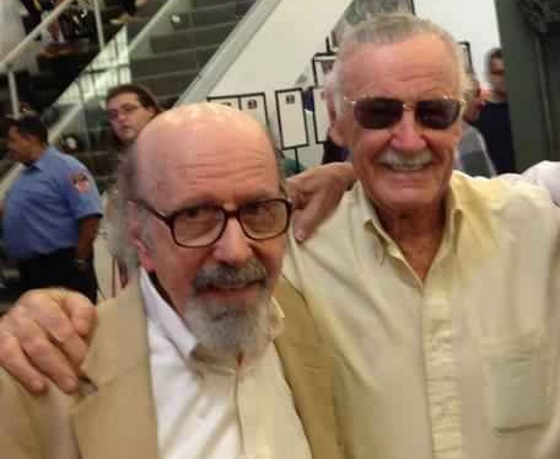 STAN LEE JUNTO A SU HERMANO MENOR LARRY LIEBER STAN LEE JUNTO A SU HERMANO MENOR LARRY LIEBER