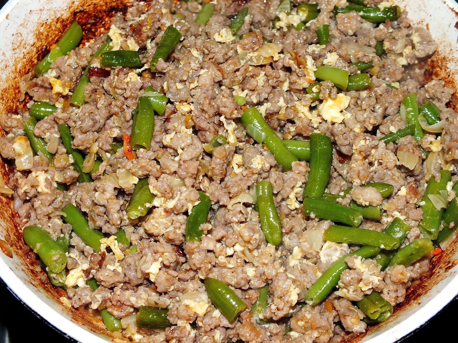 Стручковая фасоль с мясом. Фото пп еды стручковая фасоль с фаршем. Фарш из стручковой фасоли. Свинина со стручковой фасолью. Фарш со стручковой фасолью.