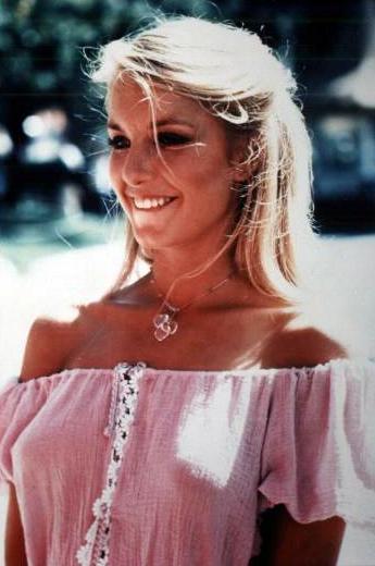 Pictures of heather thomas