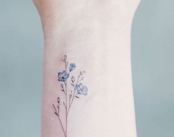 Tatuagens de flores para as mulheres Tatuagens de flores para as mulheres