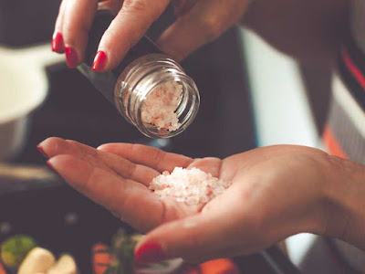 How To Cleanse Your Body After Eating Too Much Salt How To Cleanse Your Body After Eating Too Much Salt