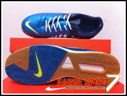 nike ctr360 maestri futsal