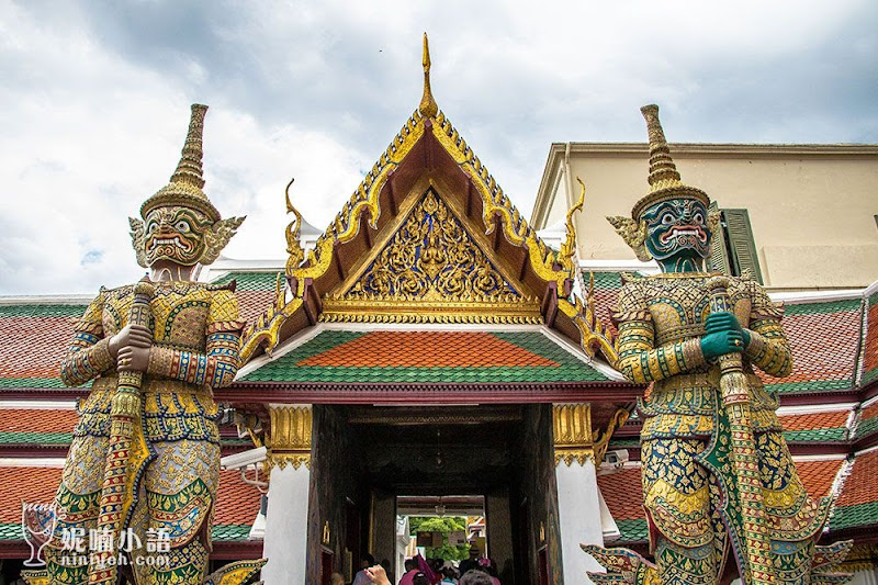 【曼谷景點推薦】玉佛寺 & 曼谷大皇宮。最具指標性的國寶級景點