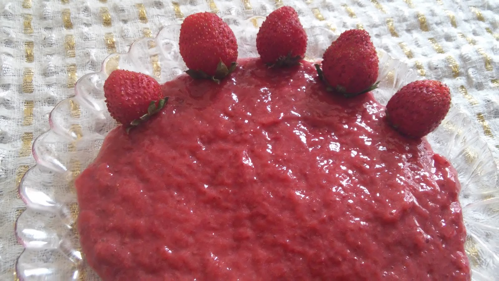 Çilek Marmelatı Çilek Marmelatı