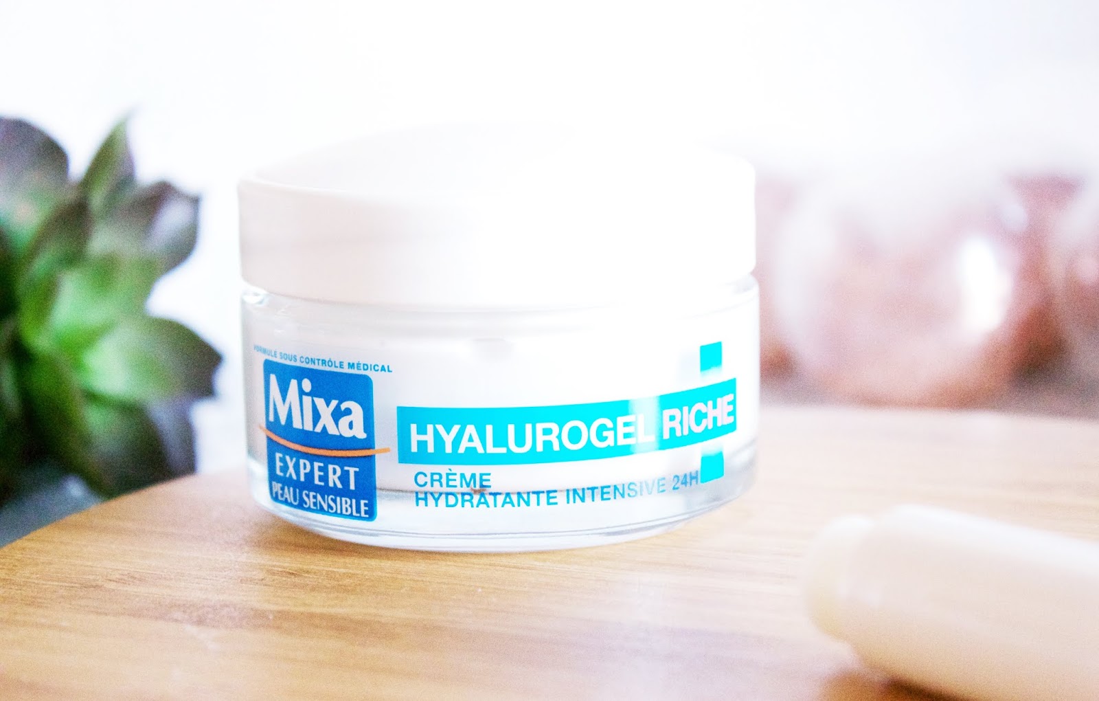 mixa-Creme-Hydratante-Intensive-24h-HYALUROGEL