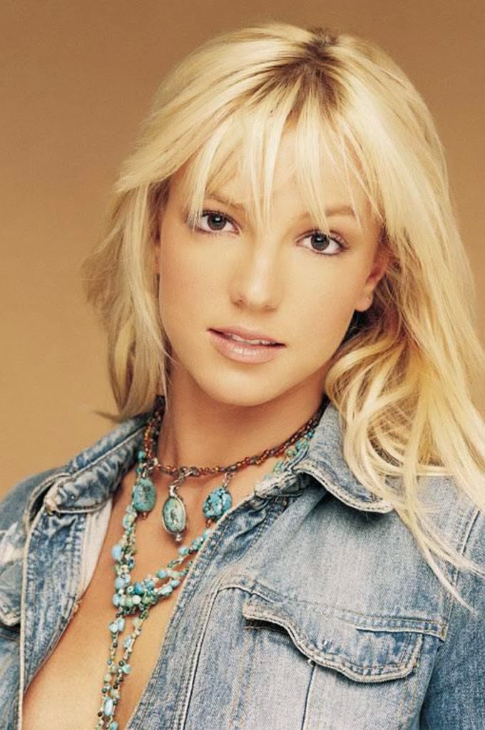 HD WALLPAPERS: Britney Spears Photos
