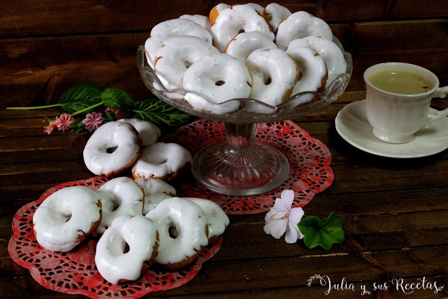 Rosquillas al horno con glasa. Julia y sus recetas