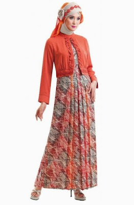 Model Gamis Batik Pesta untuk anak muda Model Gamis Batik Pesta untuk anak muda