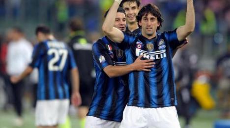 Inter de Milan: Cambio de Diego Milito por Carlos Tévez