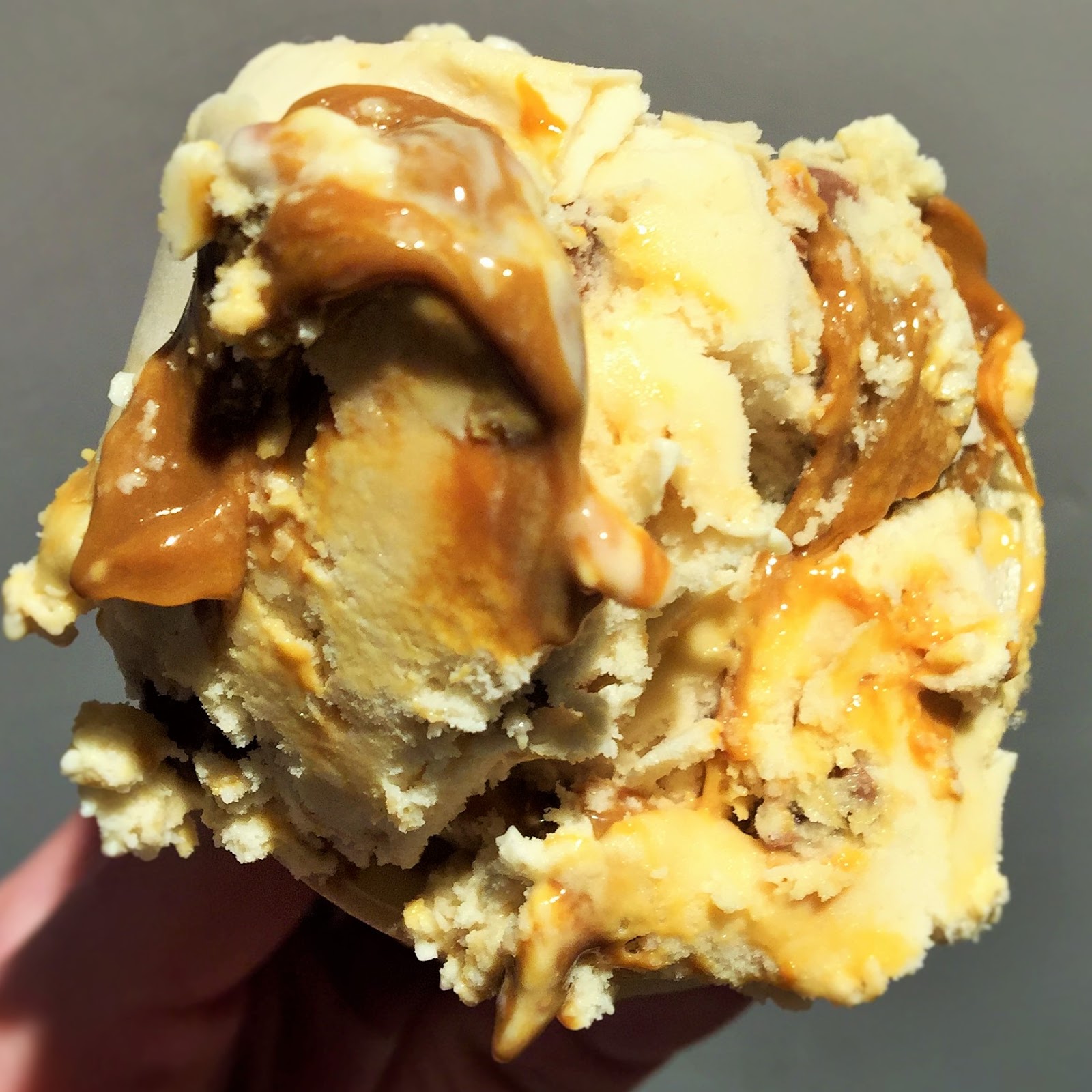 Archived Reviews From Amy Seeks New Treats Millionaire's Shortbread