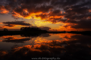 Nikon Naturfoto Spiegelung Sonnenuntergang Dinker Berg