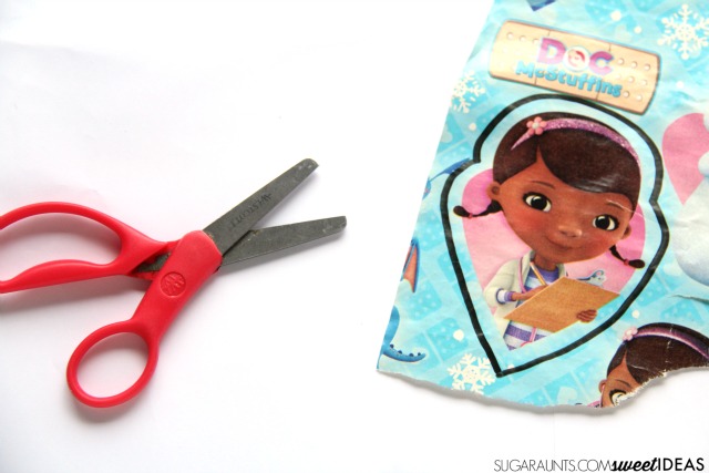 Scissor skills activities for kids. These are developmental ways to practice scissor skills and teaching kids to cut on the lines. Also, all of the skill areas needed in order for kids to accurately cut lines and shapes.