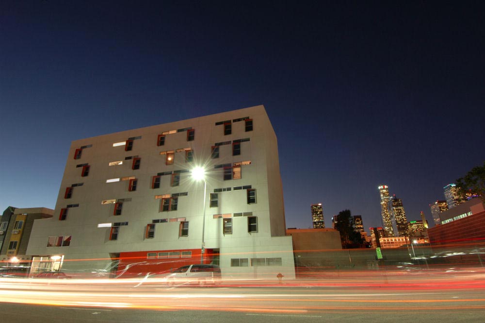 architectural grammar Rainbow Apartments