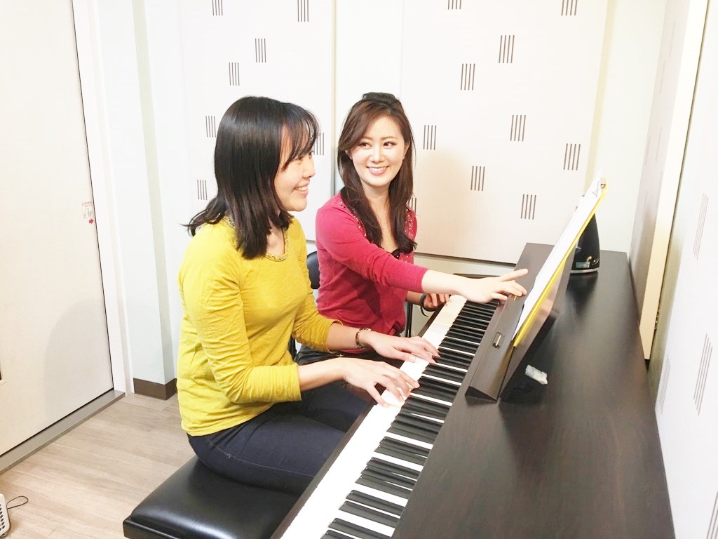 đàn piano dan piano