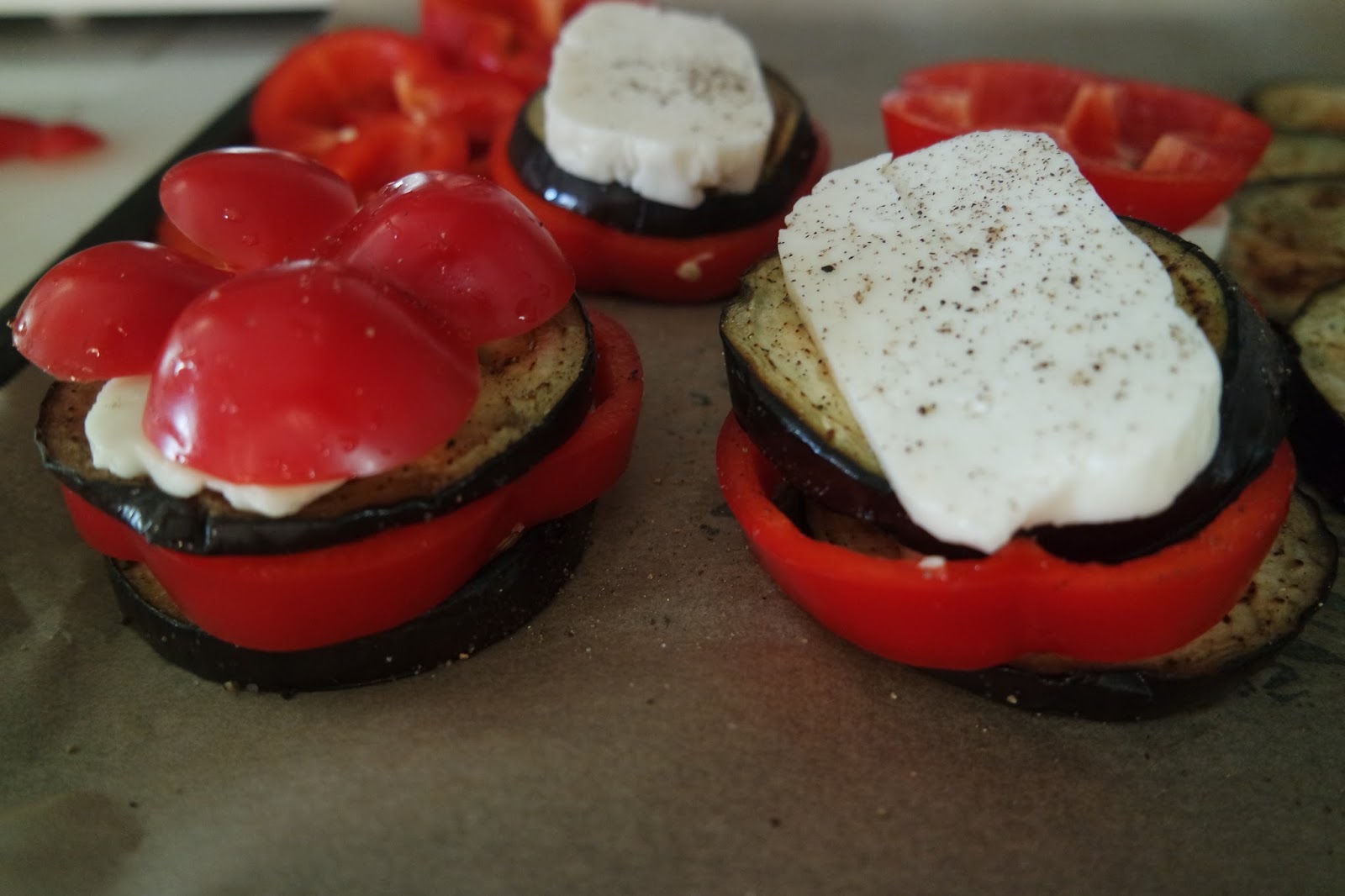 Landebistro AUBERGINE MED GRILLAD HALLOUMI