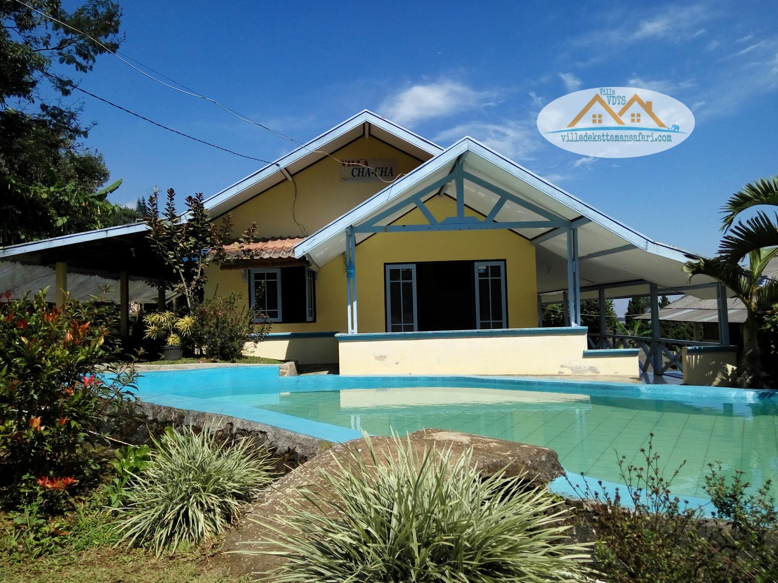 Villa Puncak Dekat Taman Safari Bogor Hotel Di Puncak Bogor Villa Puncak Villa Cha Cha 9 Room