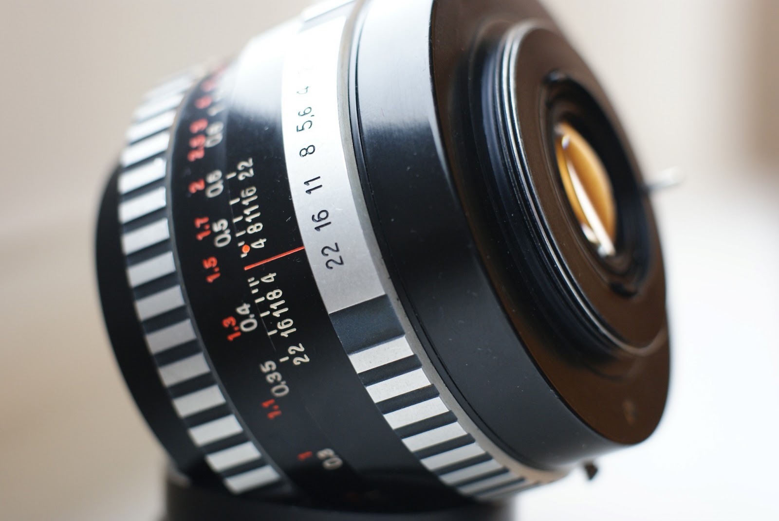 M42 Camera Body Cap & Achterlens Cover Compatibel met Carl Zeiss Jena Flektogon 35mm F2.4 lens, Meyer-Optik 50mm f/1.8 lens, PRAKTICA MTL3 MTL5 Camera. (2 stuks