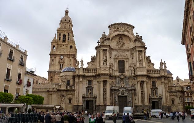 La Catedral de Murcia. La Catedral de Murcia.