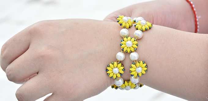 Crafting Wire Diy Fresh Yellow Flower Seed Bead Bracelet If Yes Follow This Instruction About A Flower Seed Bead Bracelet To Make One Ok Let S Start