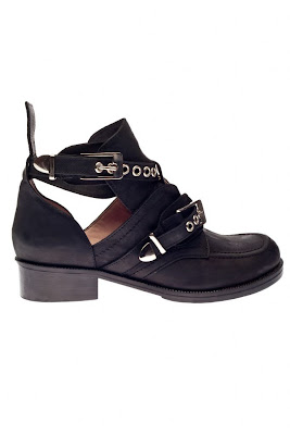 Sybil-Vane-Balenciaga-cut-out-elblogdepatricia-shoes-zapatos-scarpe