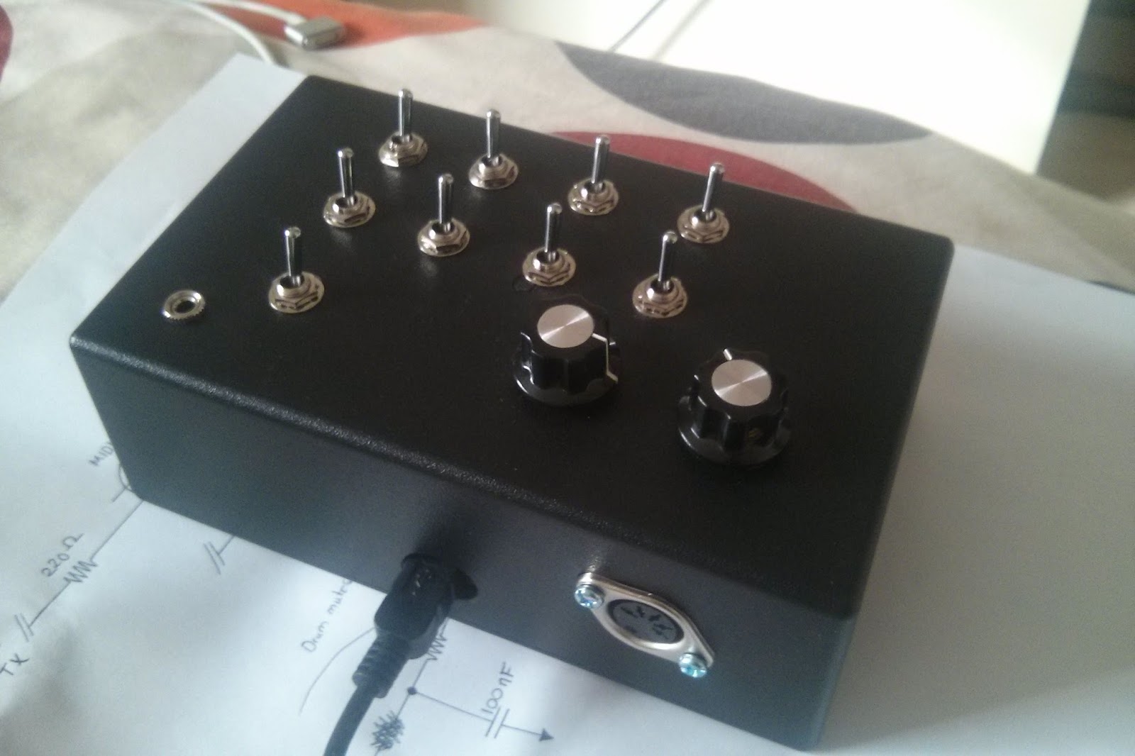Blog Hoskins MiniPops DIY Drum Machine