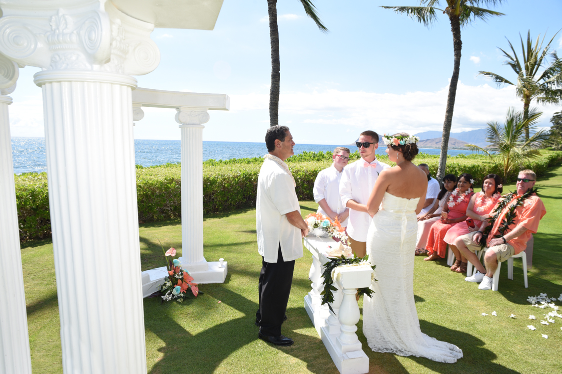 Deluxe Hawaii Weddings