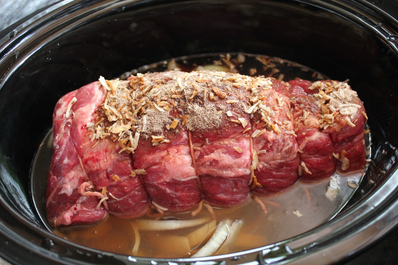 Sisters Luv 2 Cook Slow Cooker French Beef Dip