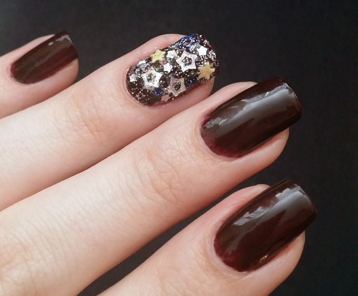Witch Nails: Brown Nails With Stars
