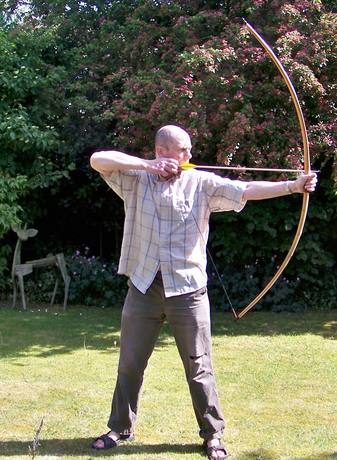 Bowyer's Diary Roy's Bow and Stringing Jig