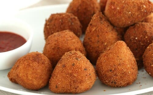 Coxinha de frango low carb sem farinha