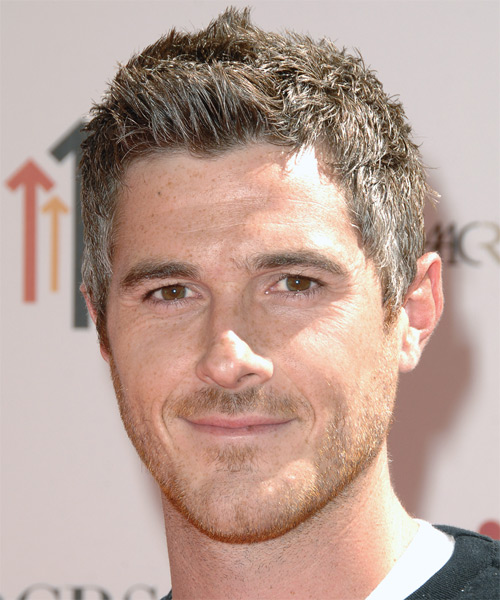 Dave Annable Hairstyles 2017.