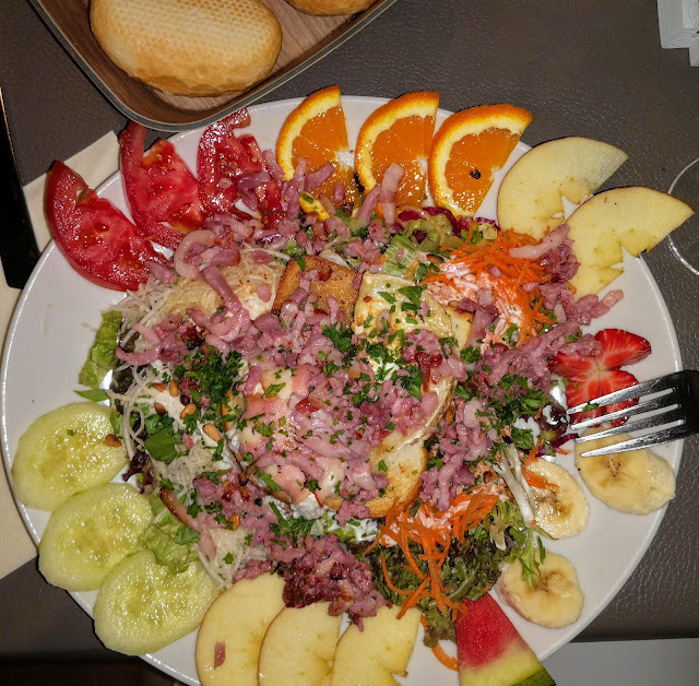 Mi viaje por Holanda, Bélgica y Alemania 13 ensalada