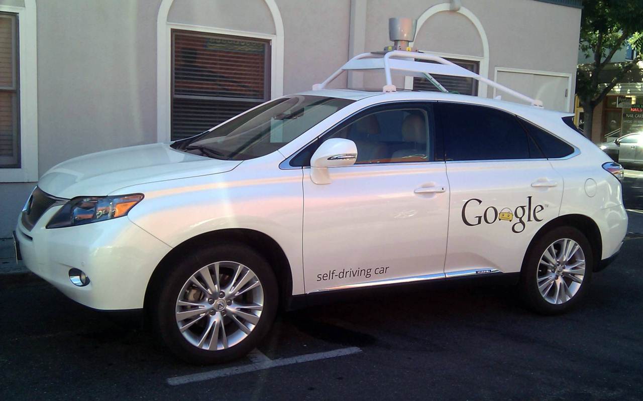 Carro do Google causa primeiro acidente, Tecnologia