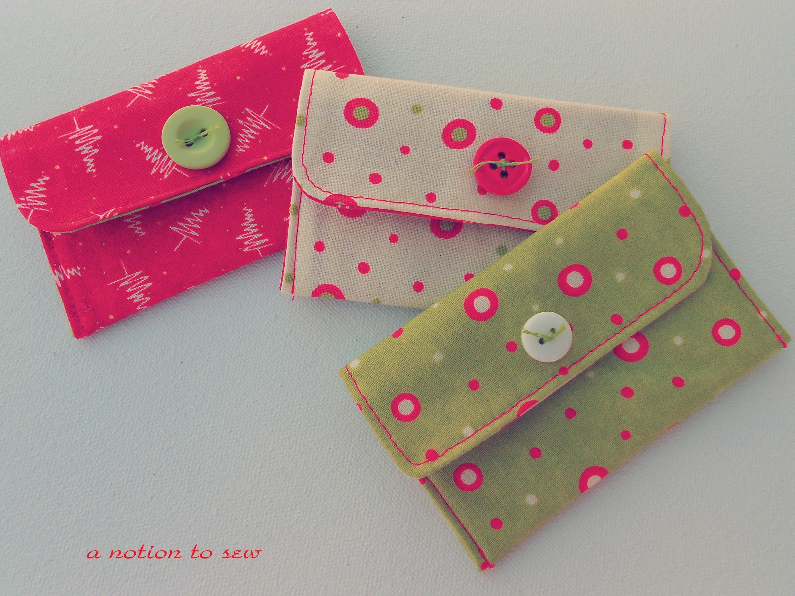 diy-gift-card-holder-tutorial-sewing-projects-gift-card-holder-diy