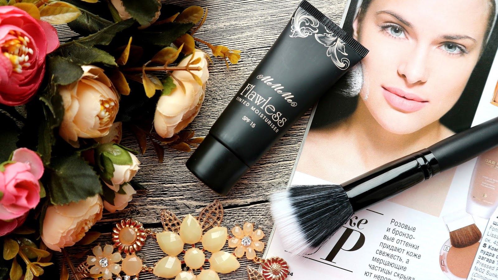 Тональный крем дольче габбана. Тональный крем paese aqua liquid powder double skin оттенки. Крем тональный увлажнение+питание 2в1 бежевый тон 001 30 мл. Легкий увлажняющий тональный крем. Легкий увлажняющий тональный крем.