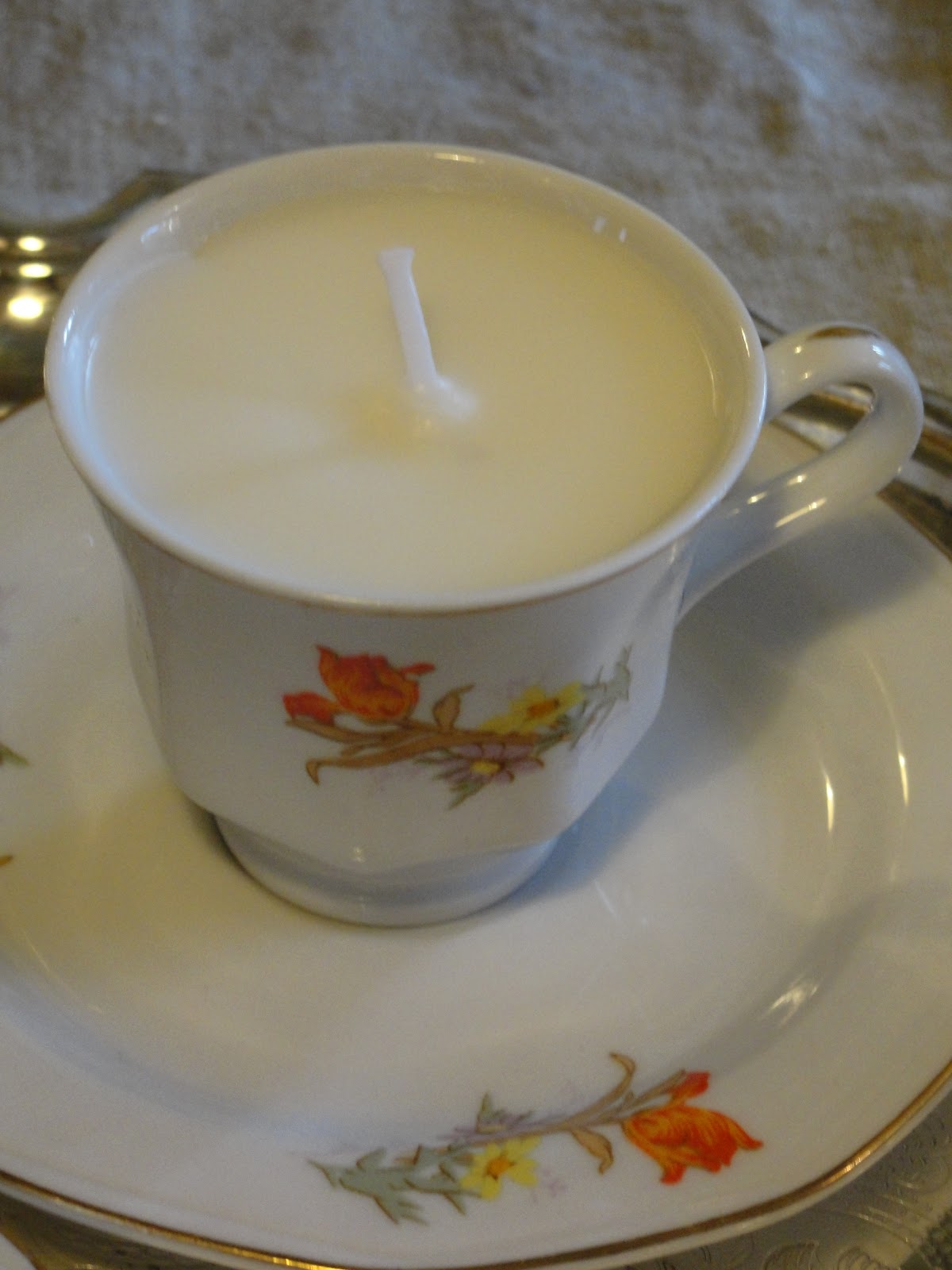 MagpieSpirit DIY Teacup Candle Making